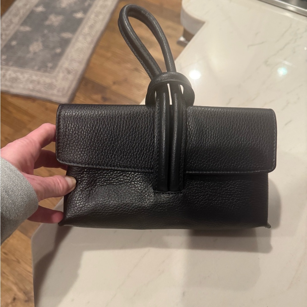 🌺Black Italian Leather Handbag from Rome Italy🌺🌺